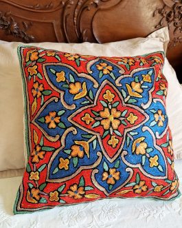 Housse de coussin brodée du Cachemire – Étoile moghole