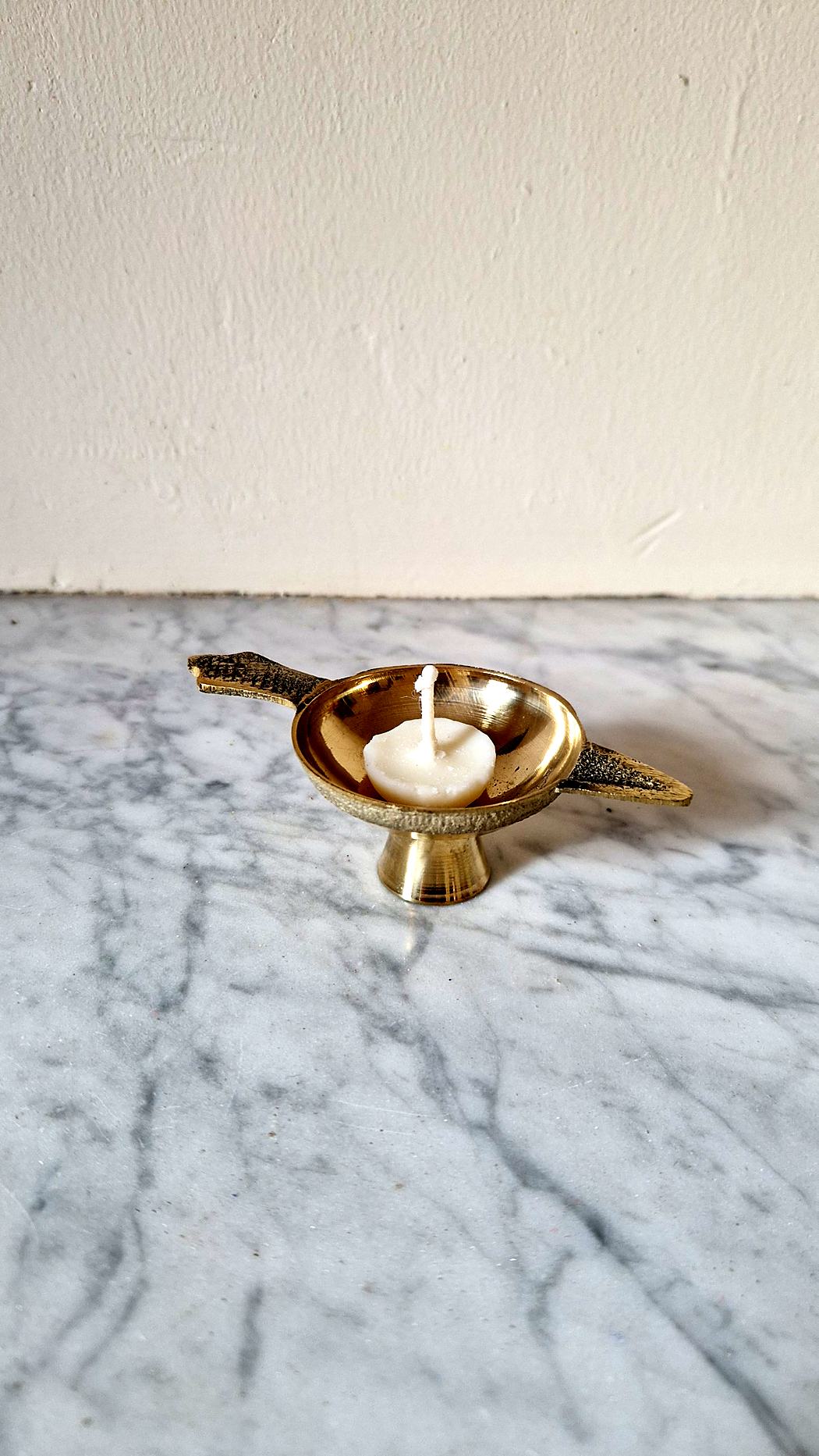 Diya en laiton – oiseau "hamsa"