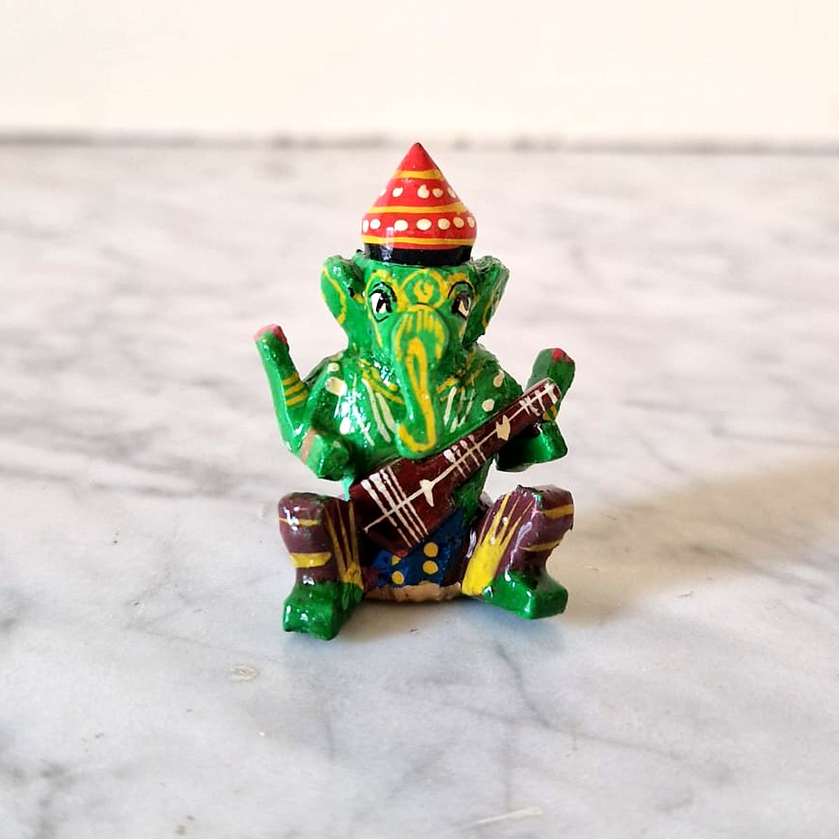Petit Ganesh en bois peint main – 5 couleurs – Image 6